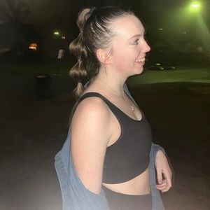 Meet your Posher, Maddie